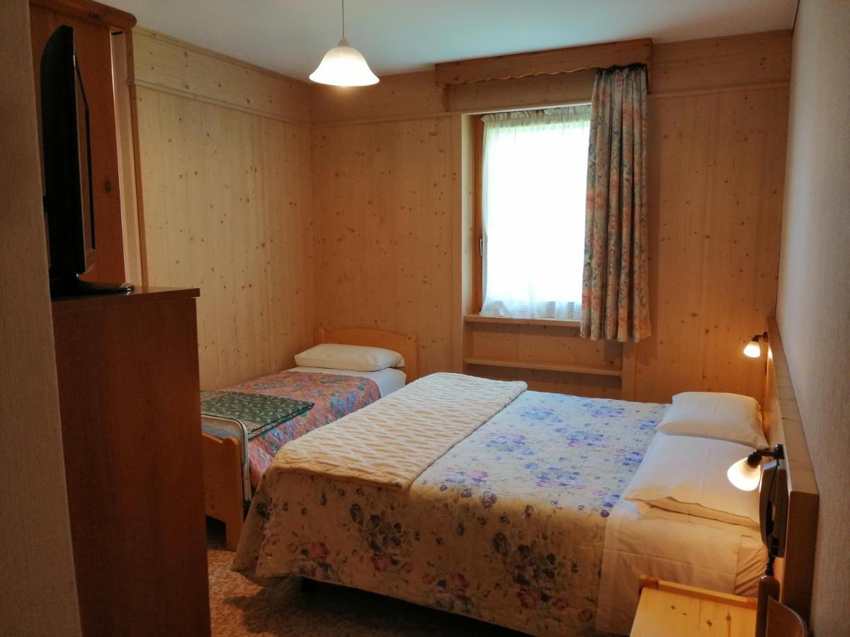 Hotel Zebru ヴァルフルヴァ エクステリア 写真