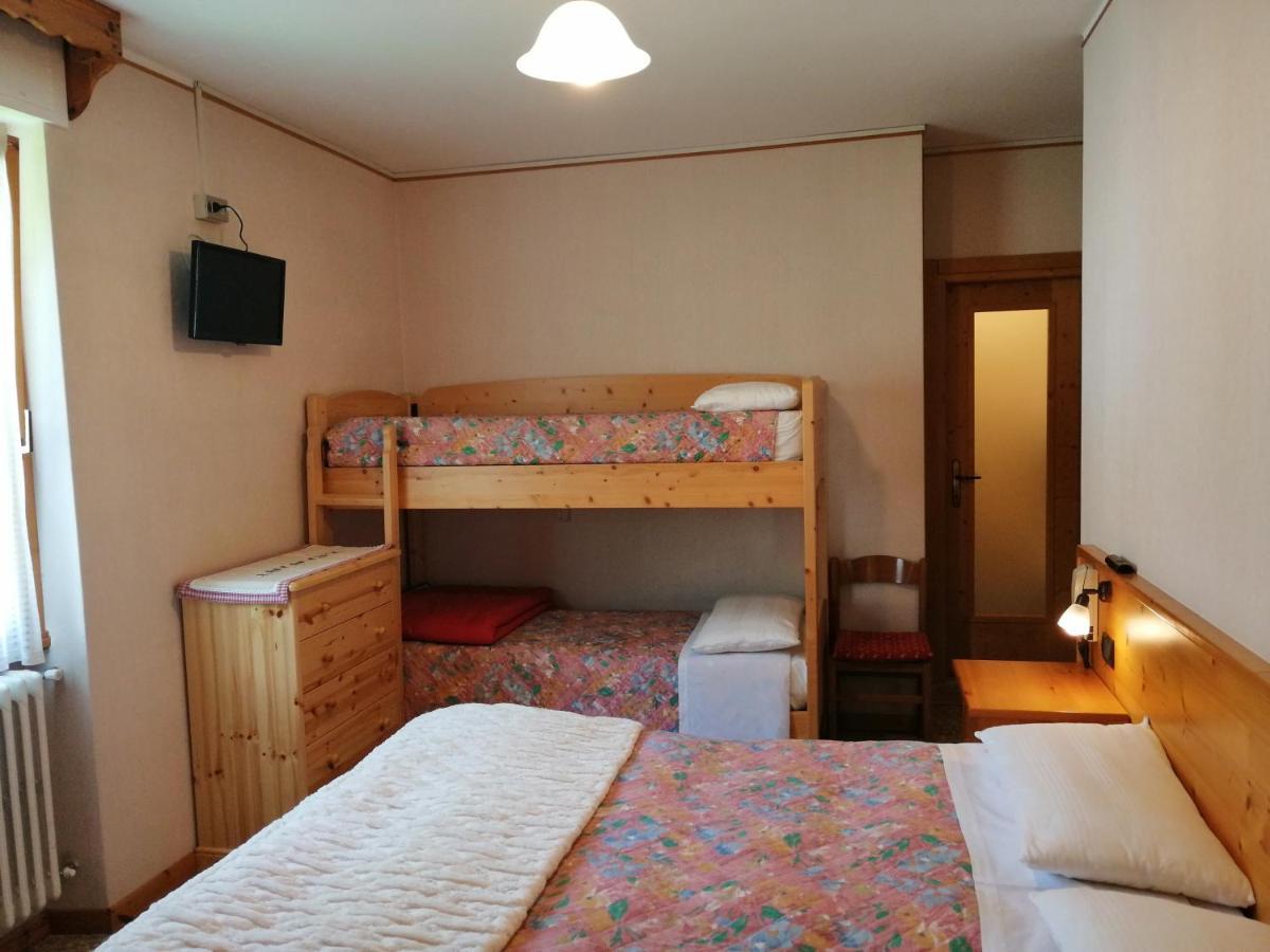Hotel Zebru ヴァルフルヴァ エクステリア 写真